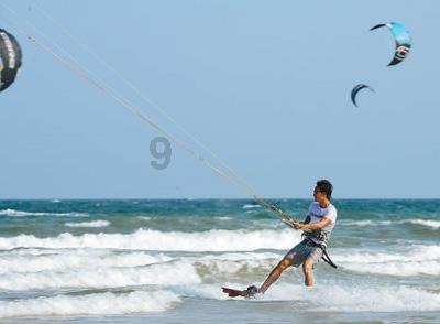 看流量车型，锁定2024青岛国际车展！3月22日首秀西海岸，四场！